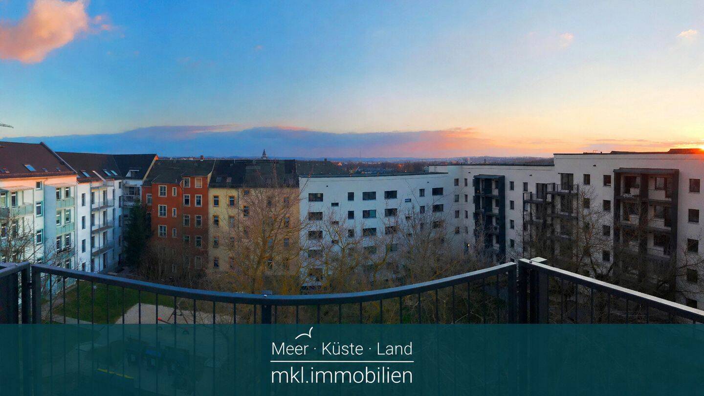 Stilvolle 2-Zimmer-Wohnung mit Balkon – modern saniert & mit gehobener Ausstattung zu vermieten, 9130 Chemnitz (Hilbersdorf Sonnenberg Yorckgebiet Zentrum)
