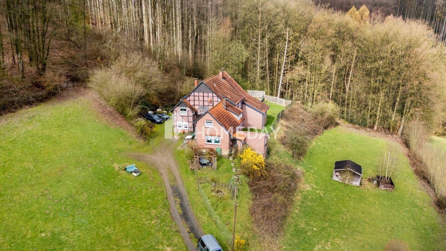 Historisches Wohnhaus mit großzügigem Grundstück und vielseitigen Nutzungsmöglichkeiten, 32602 Vlotho