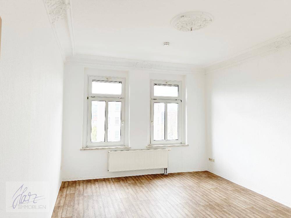 ***EXKLUSIVE 2-RAUM-ALTBAUWOHNUNG MIT STUCKDECKEN & “ BALKONEN *** Wohnen im Herzen von Alt-Riesa, 1589 Riesa
