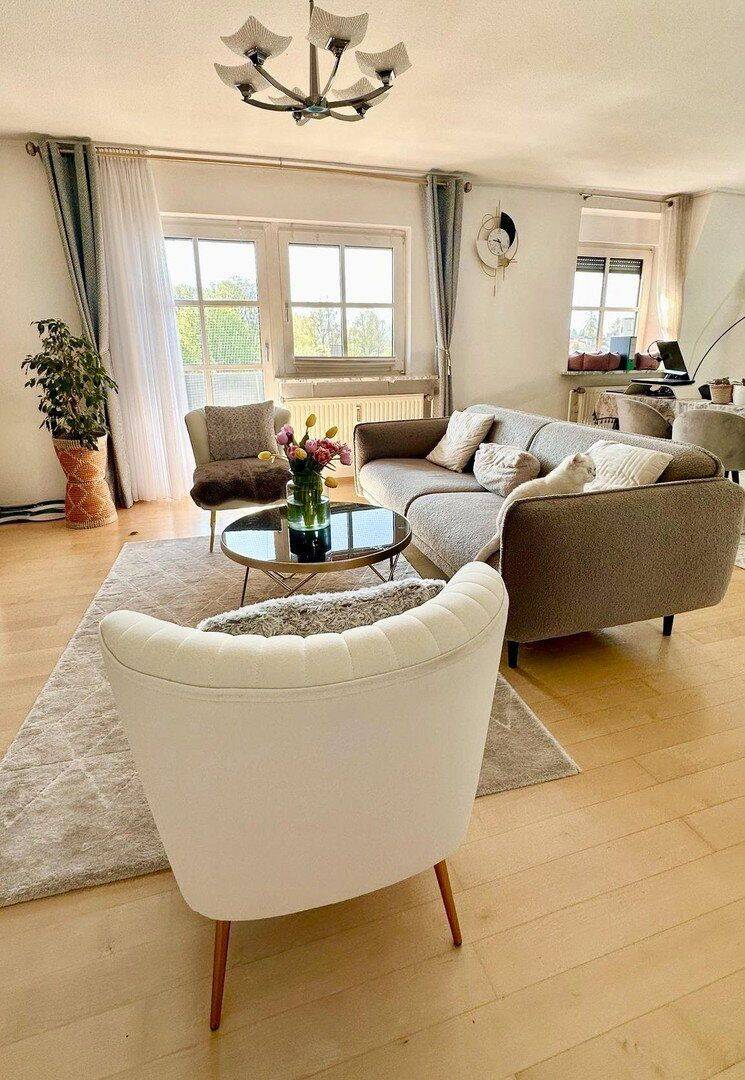 Schöne Design-Wohnung unmöbliert, 95028 Hof (Haidt Innenstadt Jägersruh Leimitz)