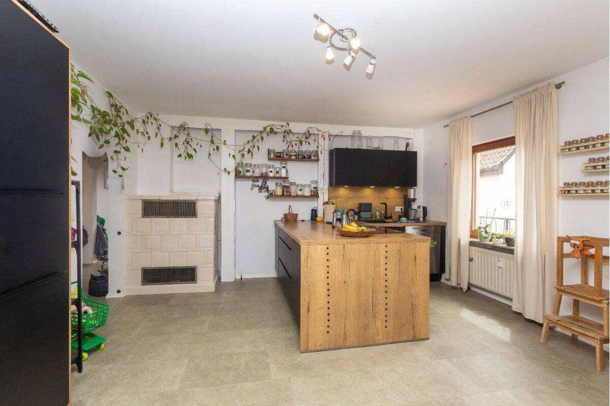 Komfortables Wohnen auf einer Ebene – 4-Zimmer-Erdgeschosswohnung mit Garten und offenem Wohnbereich, 97320 Mainstockheim