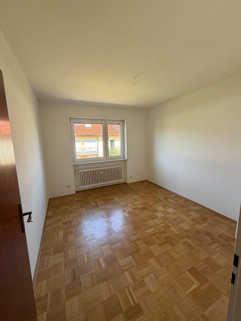 3-Zimmer Wohnung sofort verfügbar in begehrter Lage von Vaterstetten, 85591 Vaterstetten