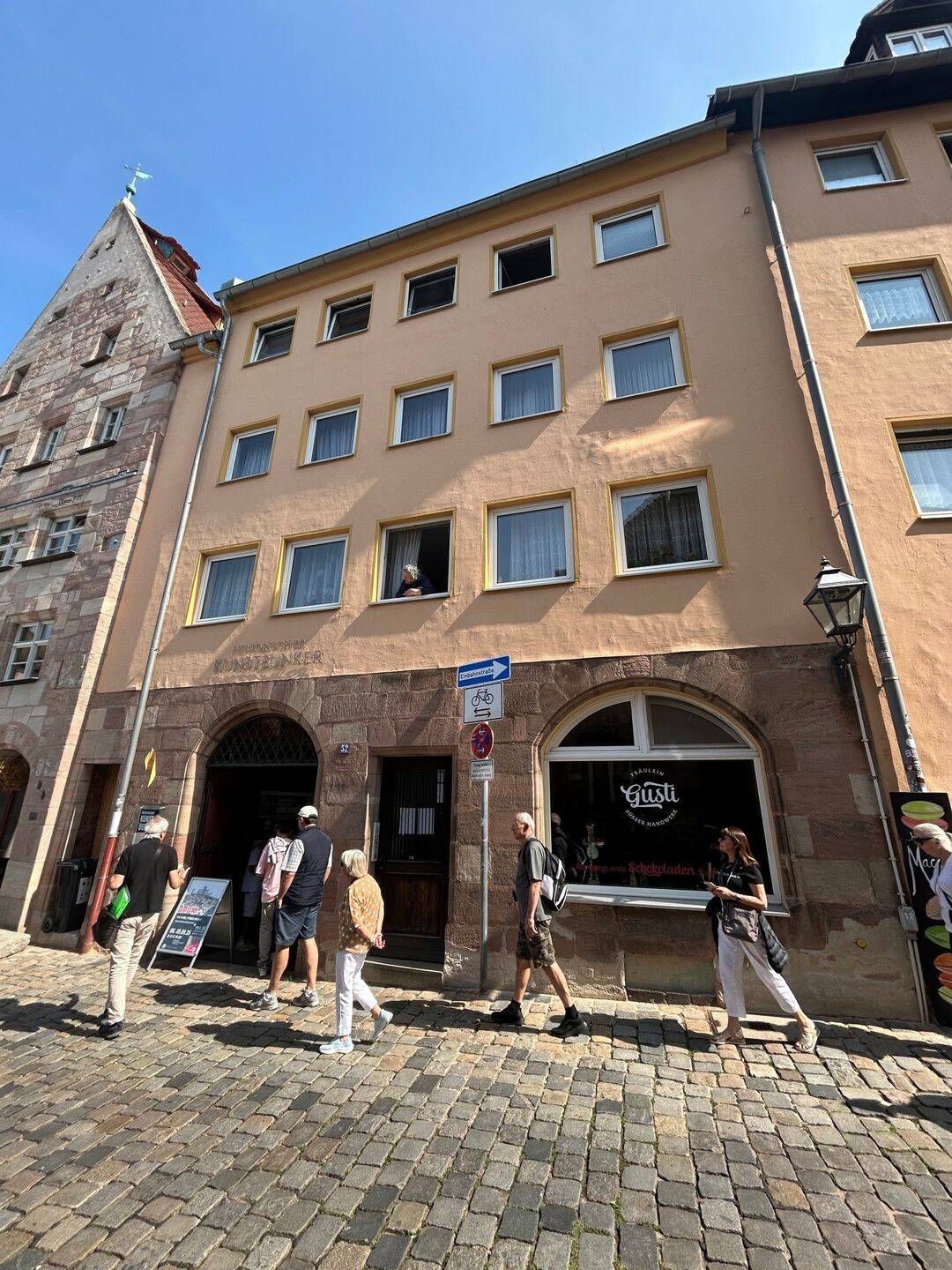 Möblierte 2-Zimmer-Wohnung nahe Burg!, 90403 Nürnberg (Gleißbühl Lorenz Sebald)