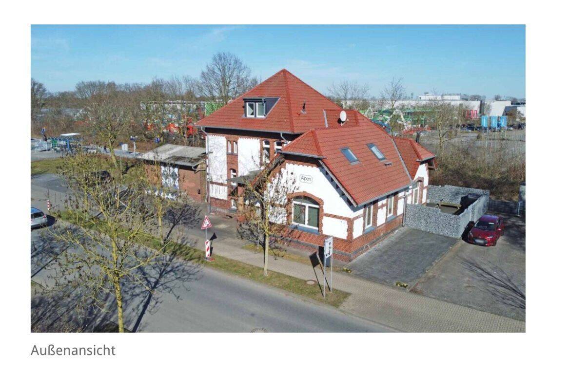 Fünfzimmer Wohnung im Historischen Bahnhof Alpen, 46519 Alpen