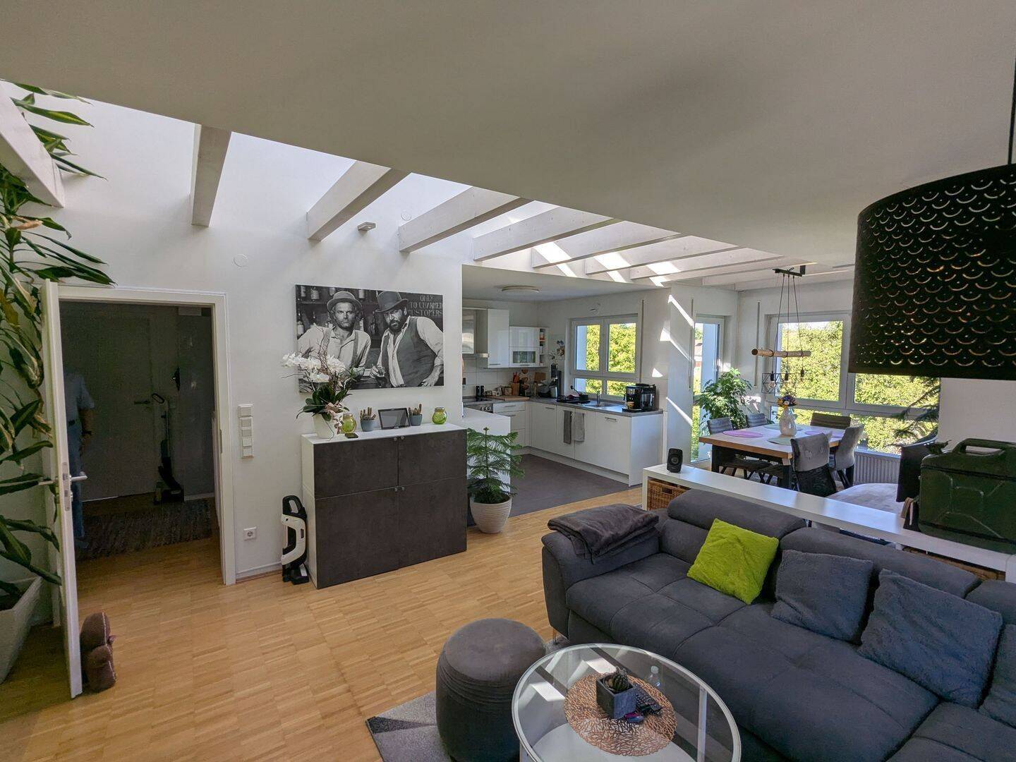 Moderne 3-Zimmer-Dachgeschosswohnung mit Süd-Loggia & Lift in Wendelstein / Röthenbach b. St. Wolfgang, 90530 Wendelstein