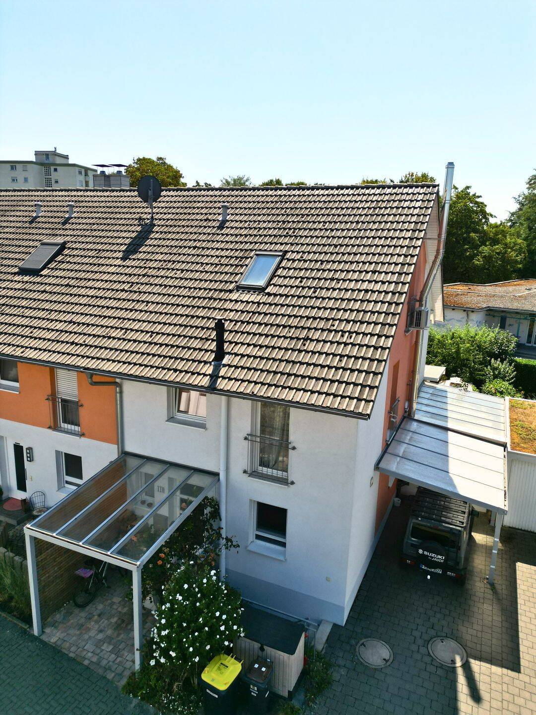 Moderne Eleganz trifft Gemütlichkeit: Traumhaftes Reiheneckhaus in ruhiger Lage von Bad Krozingen, 79189 Bad Krozingen