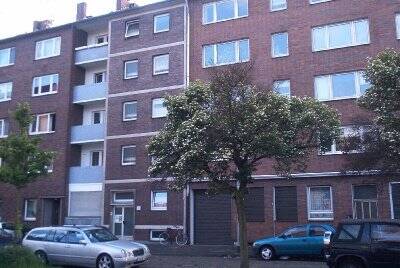 Teilmöbiliert ! Uni-und Bahnhofsnähe !! Schönes  Cityapartement ,Lift,central u.ruhig gelegen ! teilmöbiliert ! Gute Ausstattung, 47057 Duisburg (Dellviertel Hochfeld Neudorf-Nord Neudorf-Süd)