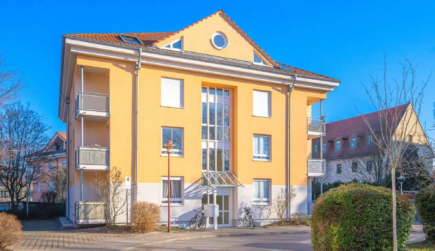 Attraktive vermietete 2-Raum-Wohnung mit Balkon in Dresden-Tolkewitz, 1279 Dresden (Blasewitz Laubegast Leuben Seidnitz/Dobritz Tolkewitz/Seidnitz-Nord)