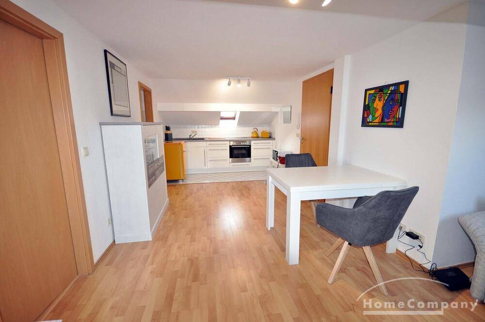 12105 HomeCompany Dresden Möbliert/Furnished 2-Zimmer Dachgeschoß Apartment in Wilsdruffer Vorstadt/Seevorstadt-West max. 2 Personen, 1067 Dresden (Friedrichstadt Innere Altstadt Wilsdruffer Vorstadt/Seevorstadt-West)