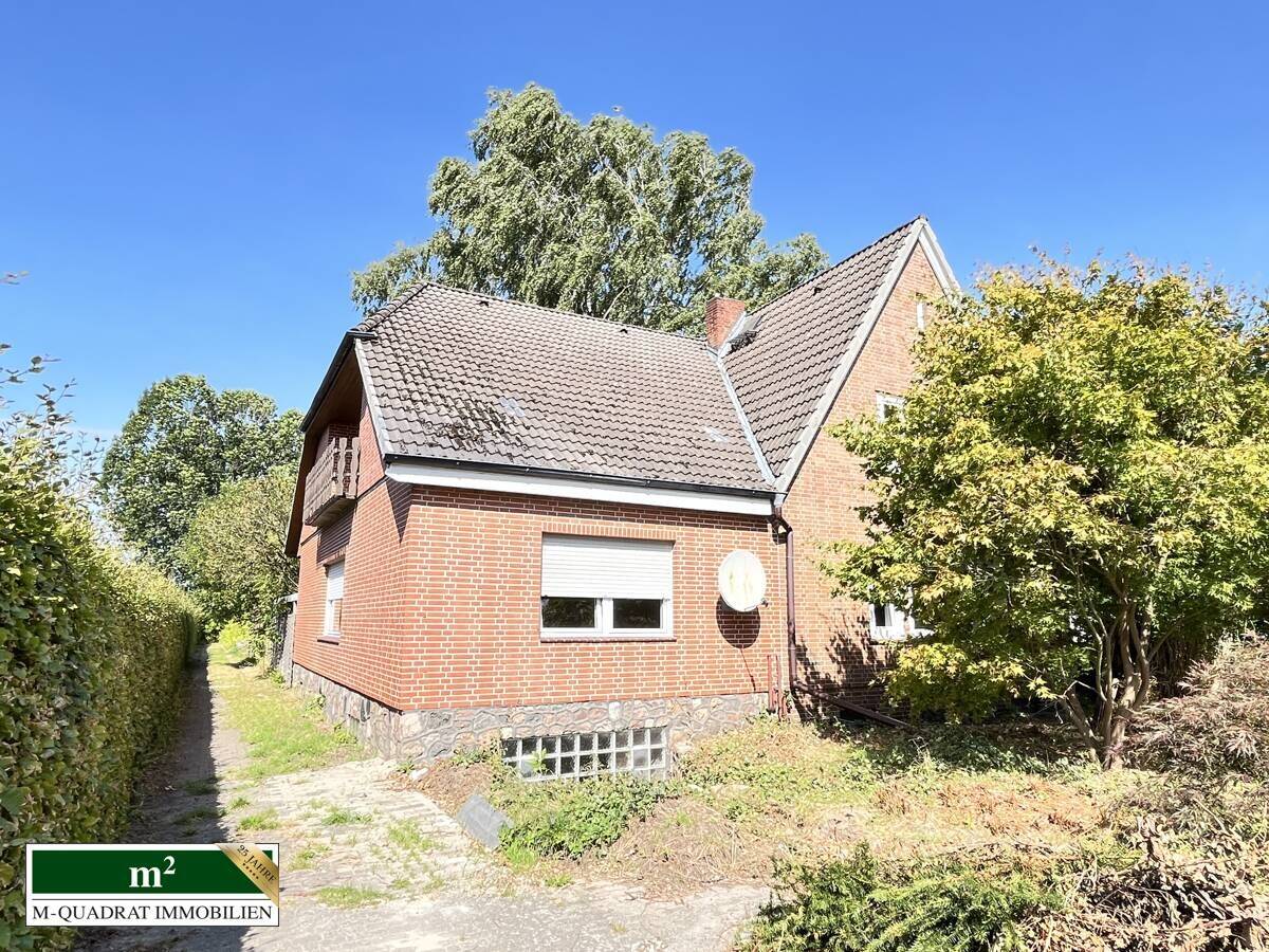 Modernisierungsbedürftiges Haus für individuelle Wohnideen, 22926 Ahrensburg