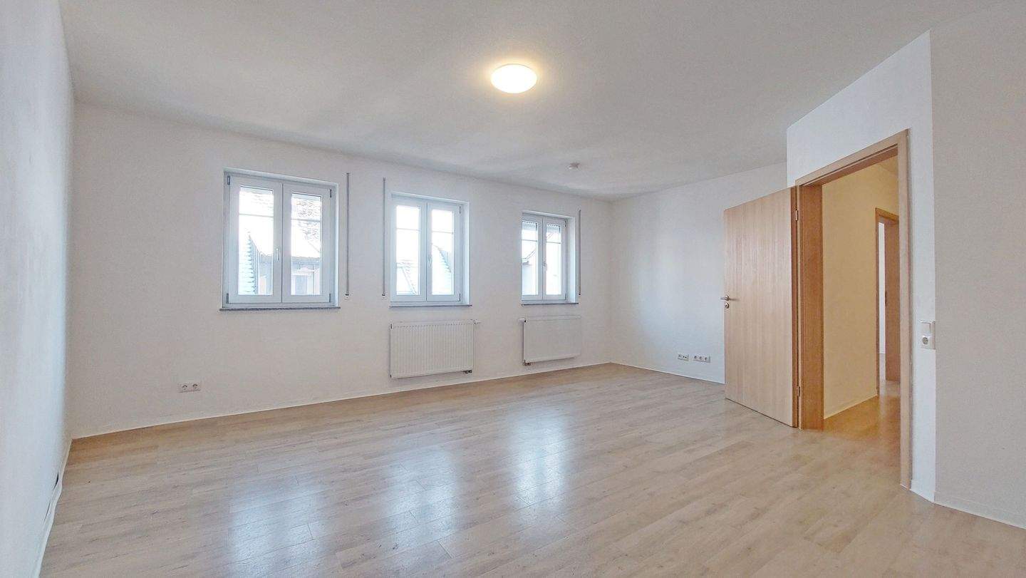 Attraktive Wohnung in Kitzingen_L17_W26_2.OG, 97318 Kitzingen