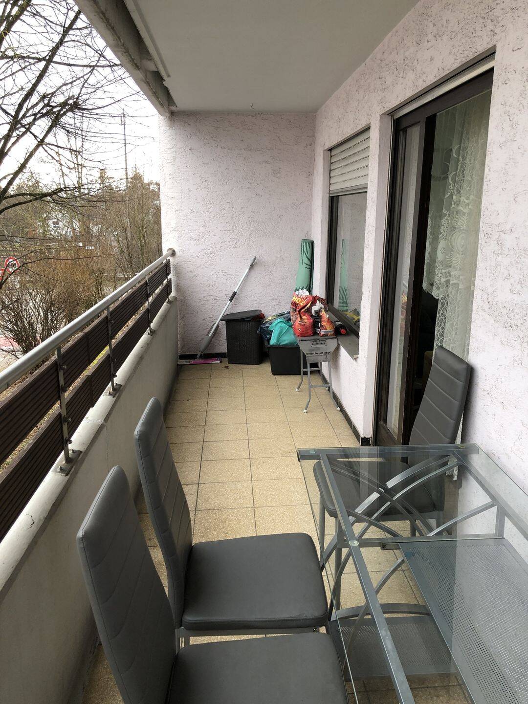 Renovierte 2 Zi. Wohnung (65m²) in Nürtingen, mit sonnigem Balkon in zentraler Lage, 72622 Nürtingen