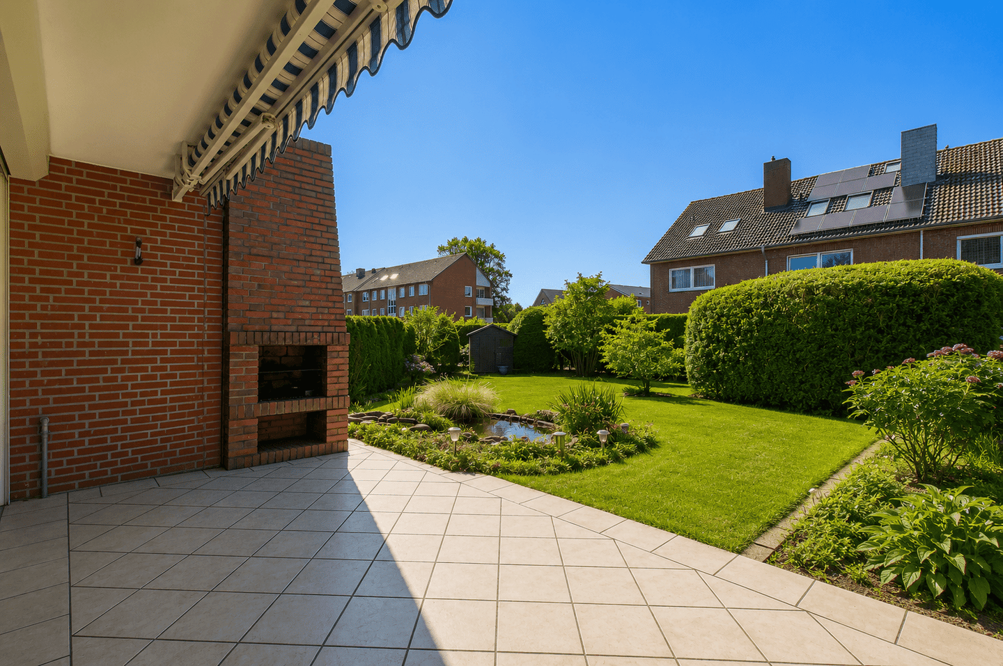 Ihre Chance: Endreihenhaus mit sonnigem Südwest-Garten und Stellplatz, 24558 Henstedt-Ulzburg