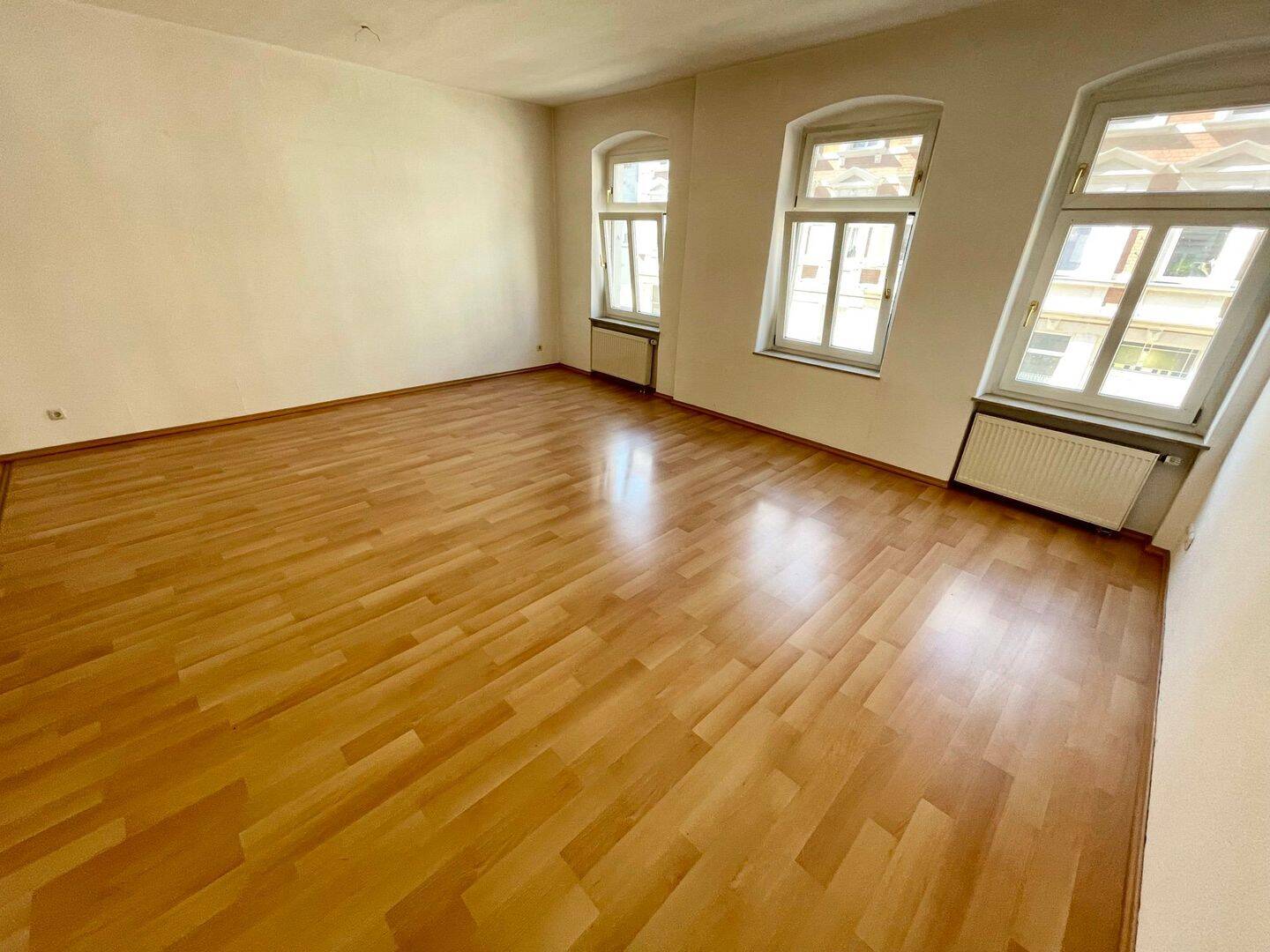 Wohnfreundliche 3 Raum Wohnung mit Balkon in Gera-Untermhaus! / 2. OG, 7548 Gera