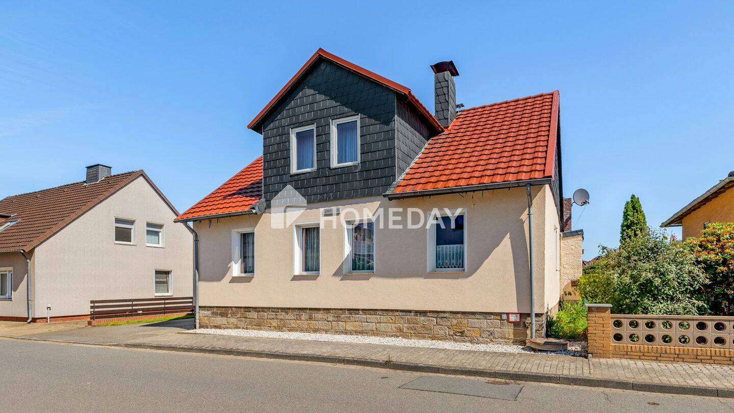 Familienfreundliches Eigenheim mit Nebenhaus, Terrasse und Carport, 38462 Grafhorst