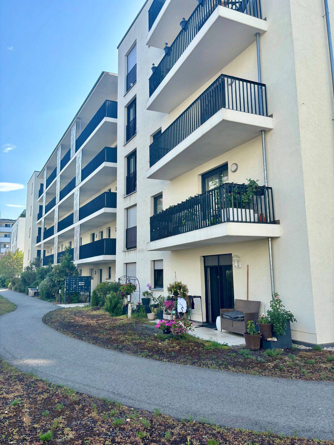 Modernes Wohnen in den Eberhardshöfen am Quelle-Areal – Helle 3-Zimmer-Wohnung mit Balkon & großzügigem Wohnbereich!, 90431 Nürnberg