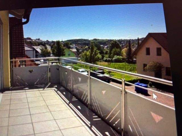 Moderne 3-Zi.-Wohnung in ruhiger Lage mit Balkon, 97261 Güntersleben