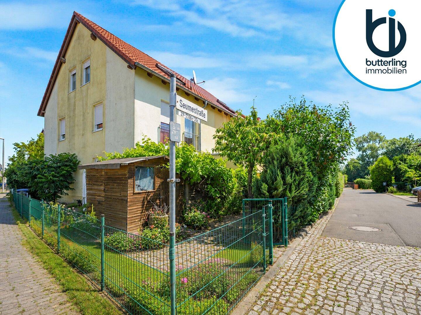Zuhause für die ganze Familie: 6 Zimmer, Terrasse und Garten im Leipziger Südwesten, 4249 Leipzig (Großzschocher Hartmannsdorf-Knautnaundorf Knautkleeberg-Knauthain Lausen-Grünau)