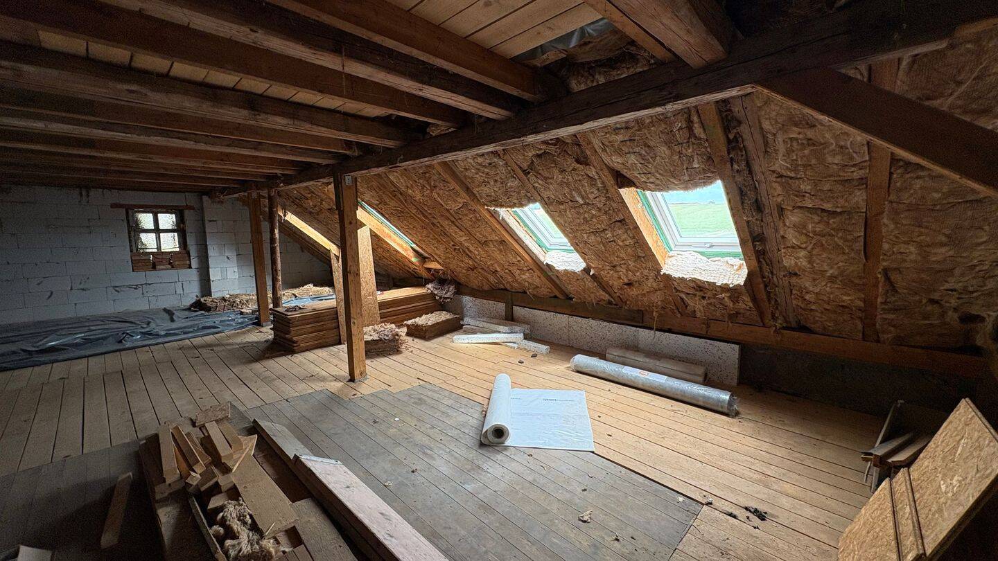 Historischer Vierseitenhof in Wildenfels – Sanierungsprojekt mit großem Entwicklungspotenzial., 8134 Wildenfels