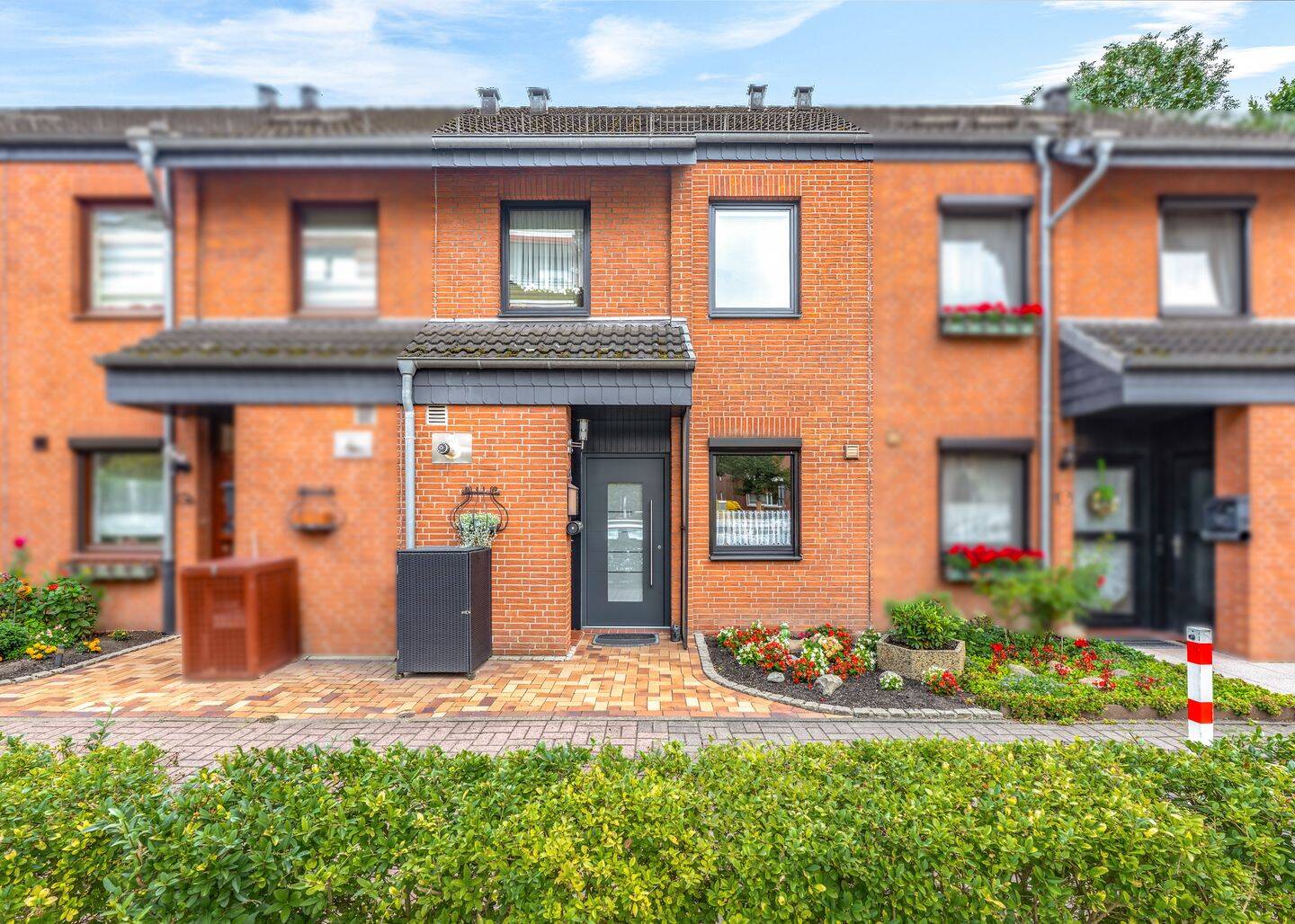 Gepflegtes Reihenhaus in familienfreundlicher Lage, 28237 Bremen
