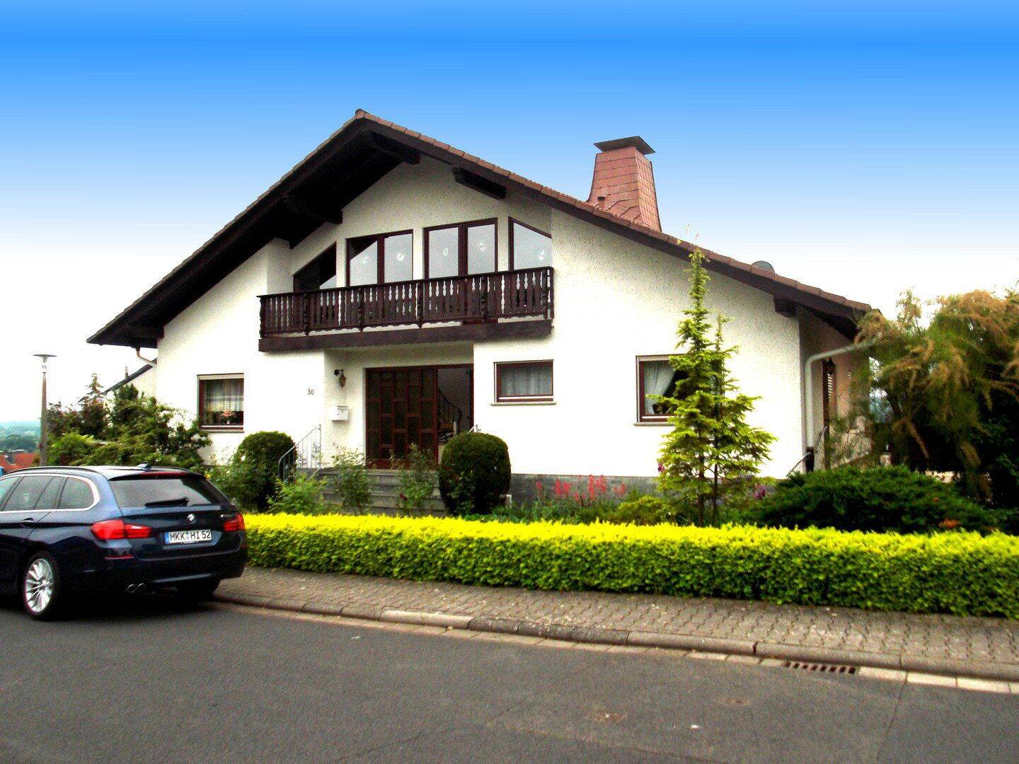 Komfortable 4-Zi-Terrassen-Wohnung in Traumlage von Langenselbold zu vermieten, 63505 Langenselbold