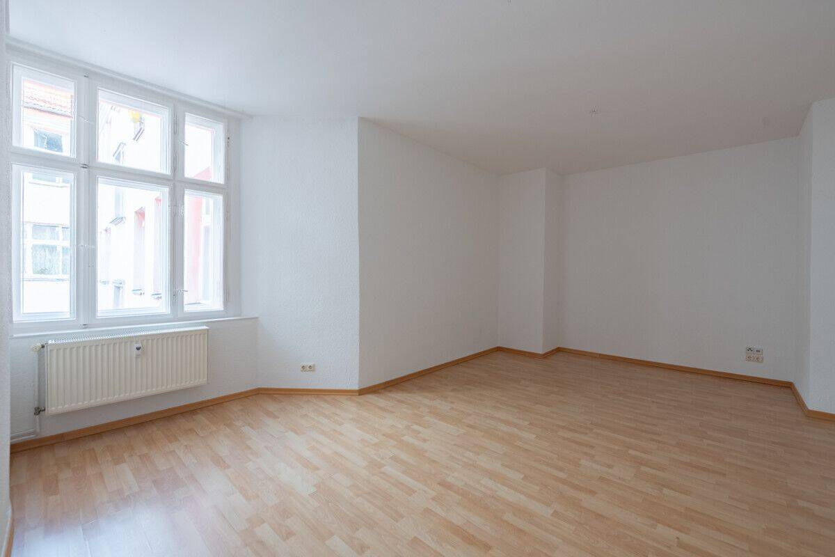 Charmanter Altbau im Samariterkiez: Provisionsfreie 1-Zimmer-Wohnung mit Wohnküche & Tageslichtbad, 10247 Berlin (Friedrichshain-Kreuzberg Friedrichshain Prenzlauer Berg)