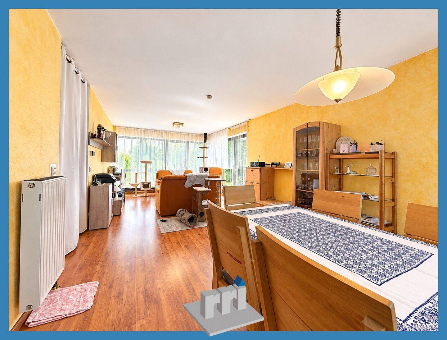 Terrassenhauswohnung in traumhafter Hanglage von Herbolzheim (4 Zimmer), 79336 Herbolzheim