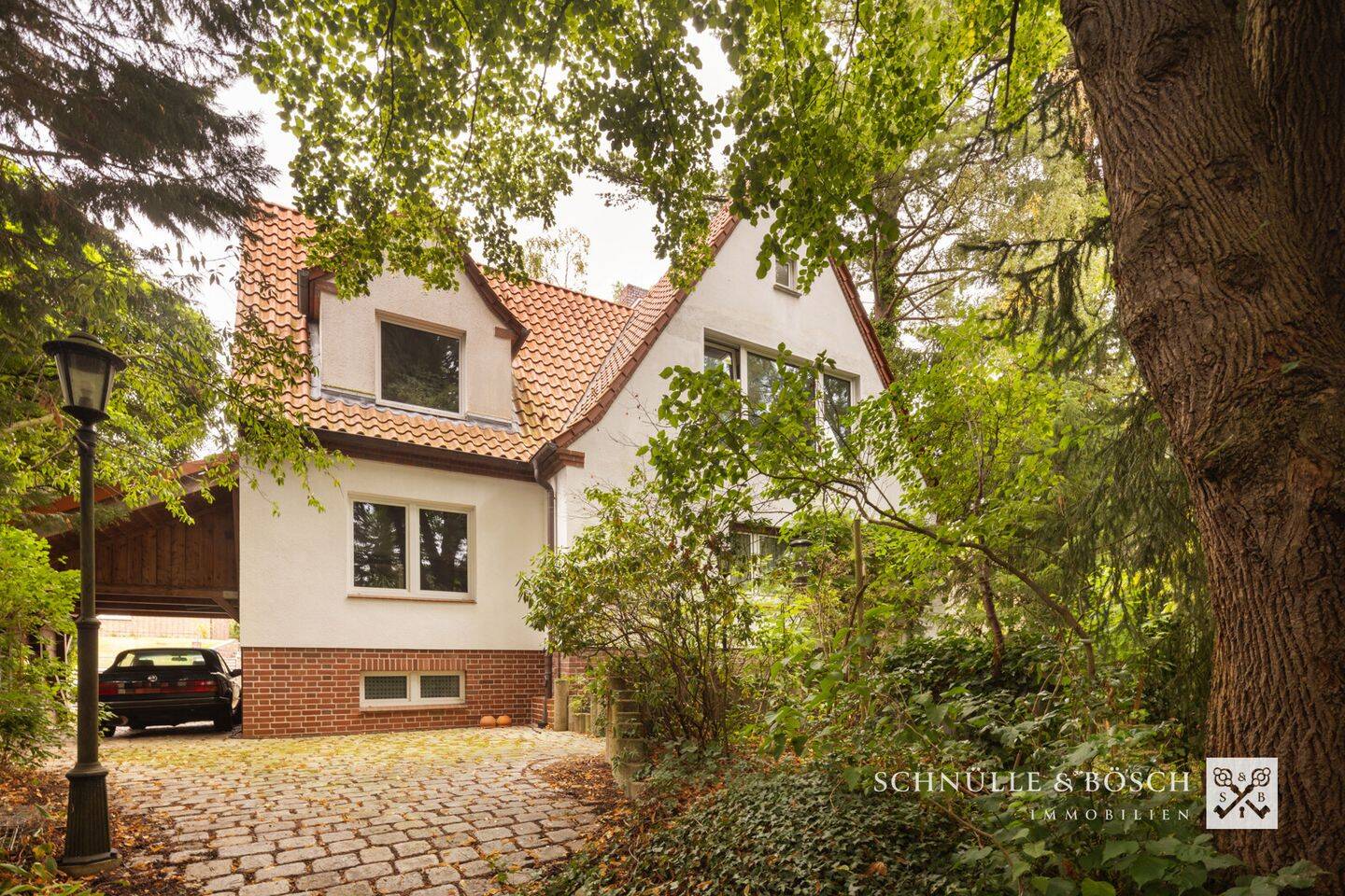 Großzügiges Einfamilienhaus mit Traumgarten, 21077 Hamburg (Harburg)