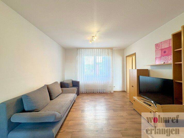 Möblierte 2-Zimmer-Wohnung mit Balkon in zentraler Lage, 91058 Erlangen (Bruck Eltersdorf Erlangen-Süd Sebaldussiedlung Tennenlohe)