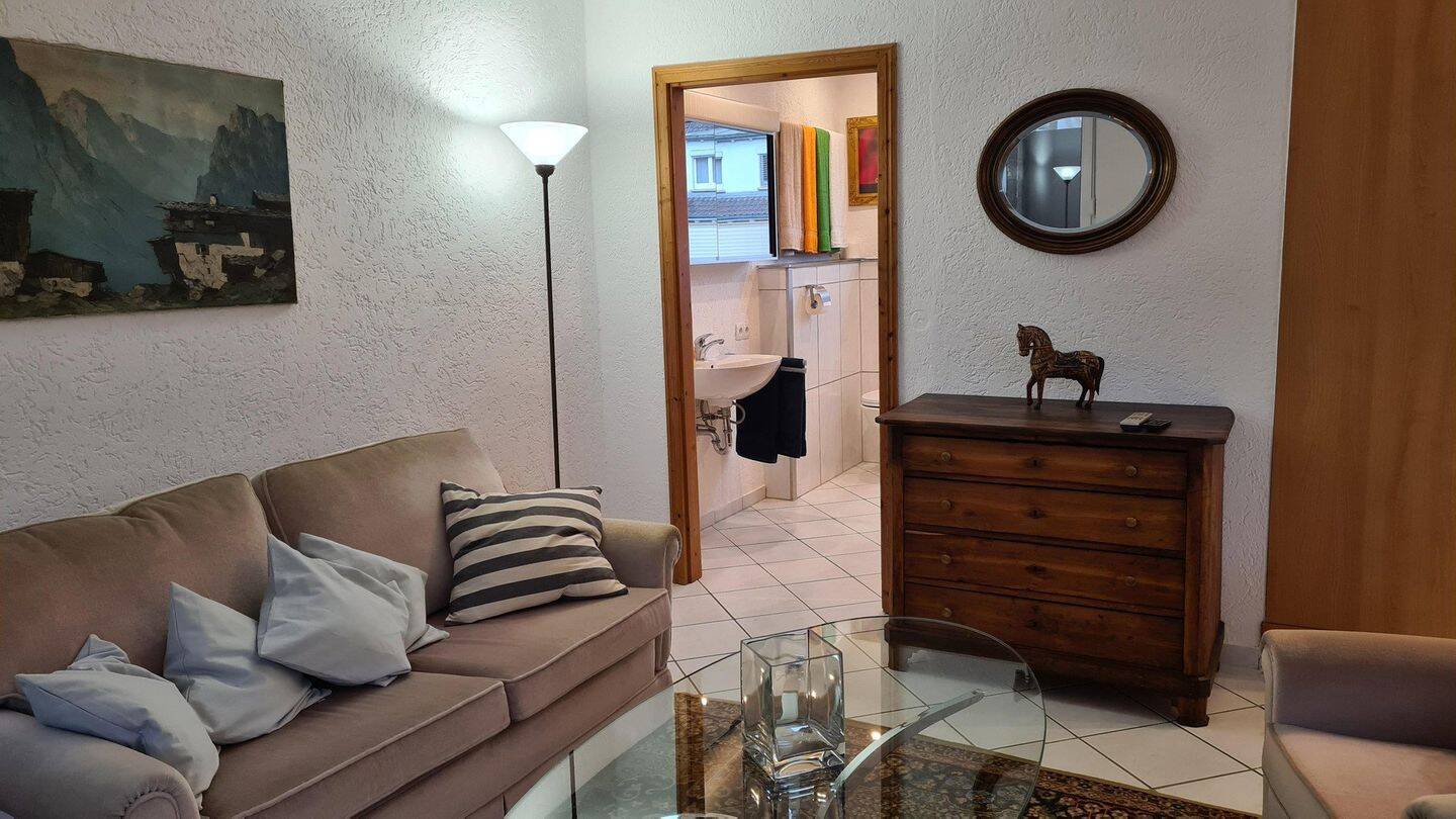 Dreizimmerwohnung mit 26 qm gro0en Terrasse, sehr zentral, 70736 Fellbach