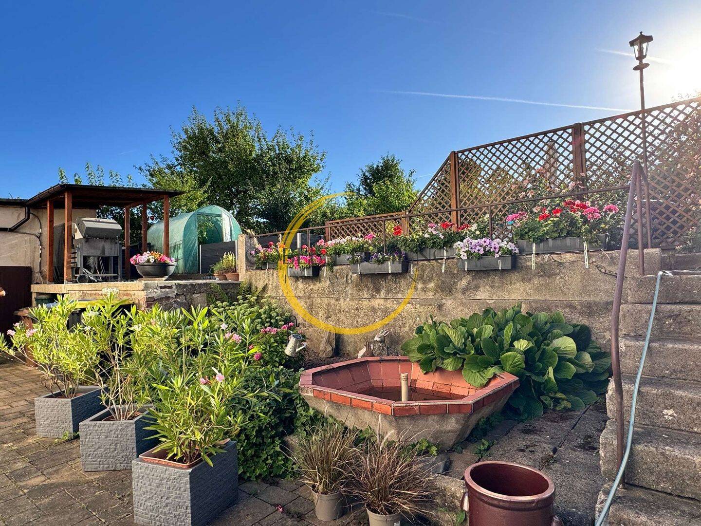 Großzügige 3,5-Zimmer-Wohnung mit Gartenmitbenutzung in Weida, 7570 Weida