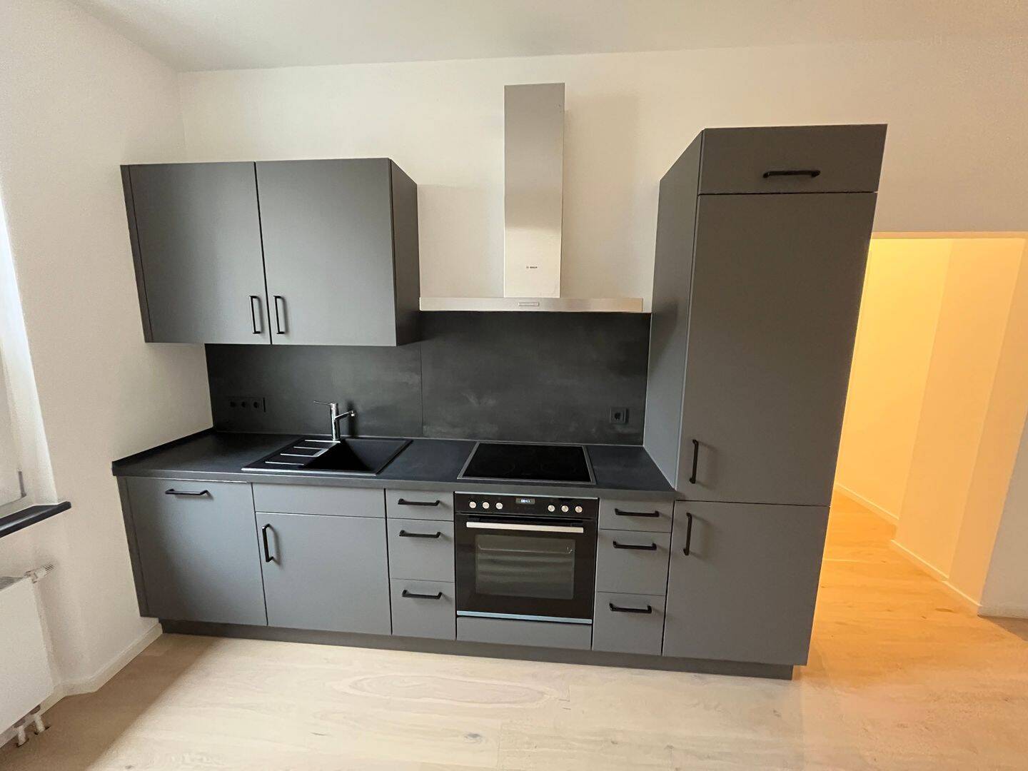Provisionsfrei und Leerstehend | Alles NEU! 2-Zimmer-Altbau_Wohnung in zentraler Lage, 90402 Nürnberg (Gleißbühl Lorenz Tafelhof Tullnau Wöhrd)