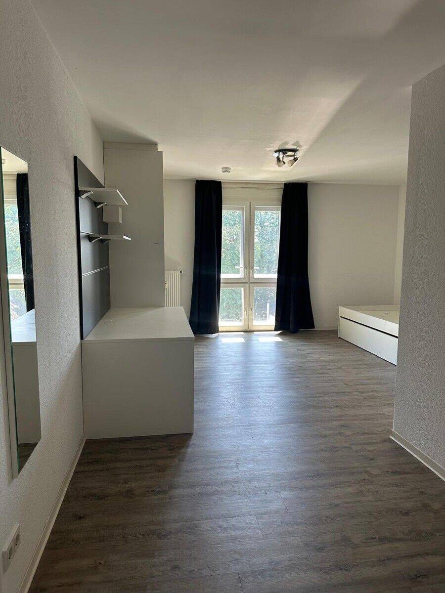 Große möblierte Wohnung – Koffer packen und los!, 34125 Kassel