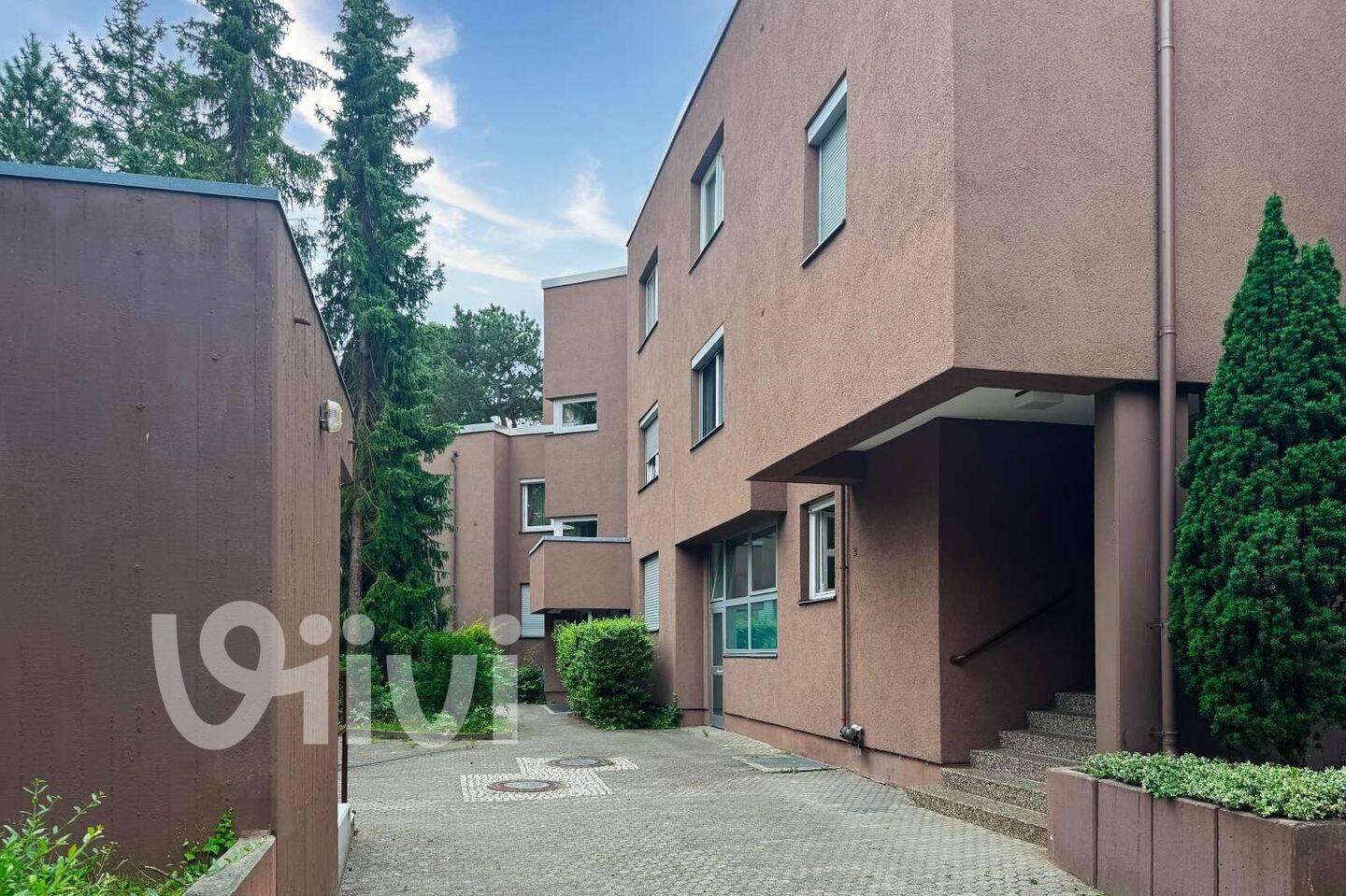 Wohnung in Dahlem: 3-Zimmer, 95 m², 1.OG, bezugsfrei, Balkon, TG-Stellplatz, ruhige und grüne Lage, 14195 Berlin (Steglitz-Zehlendorf)