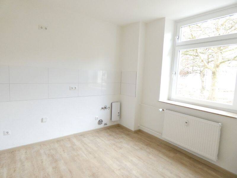 *** Modernisierte 2-Zi-Wohnung sucht neuen Mieter ***, 45144 Essen (Frohnhausen)