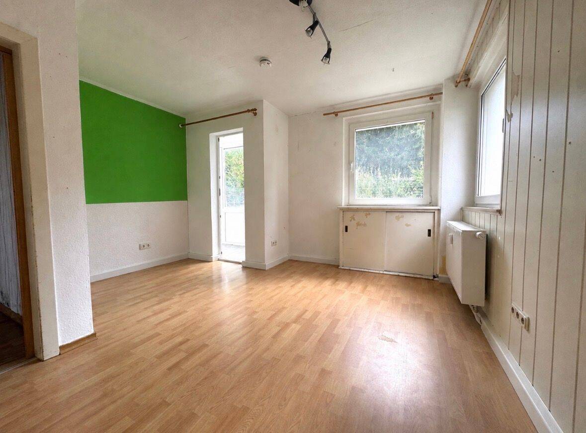 5,5 Zimmerwohnung mit Option auf den eigenen Garten ab sofort frei, 58515 Lüdenscheid