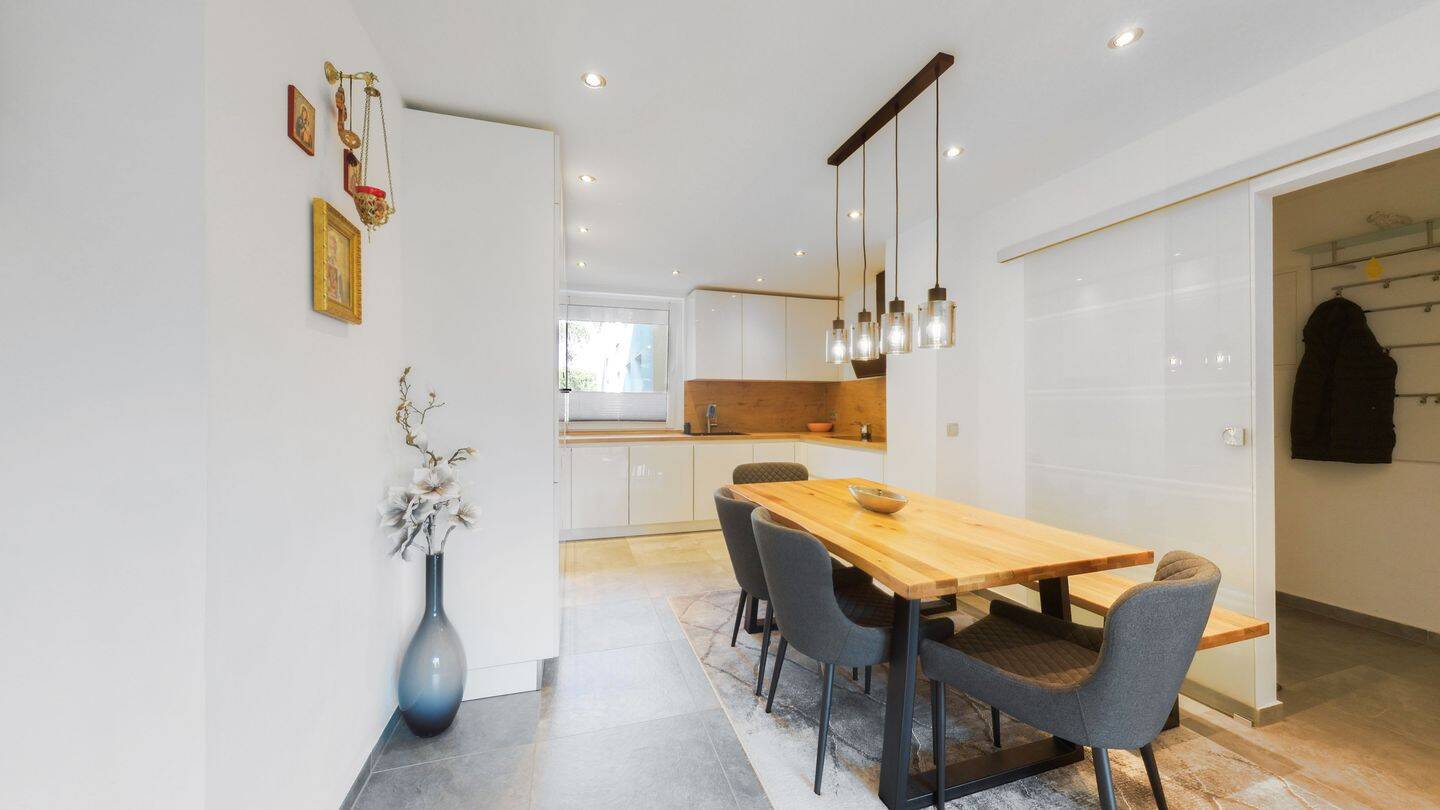 Wohnen ohne Renovierungsstress – Moderne 3-Zimmer-Wohnung in bester Lage, 30916 Isernhagen
