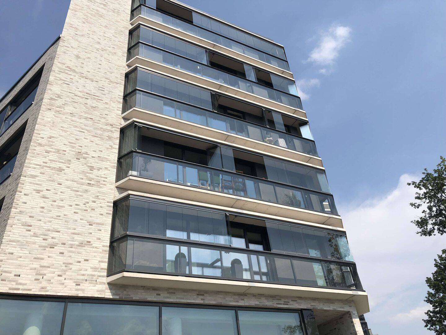 Exklusive 3-Raum-Penthouse-Wohnung mit luxuriöser Innenausstattung mit EBK in Hamburg, 20146 Hamburg (Eimsbüttel Harvestehude Rotherbaum)