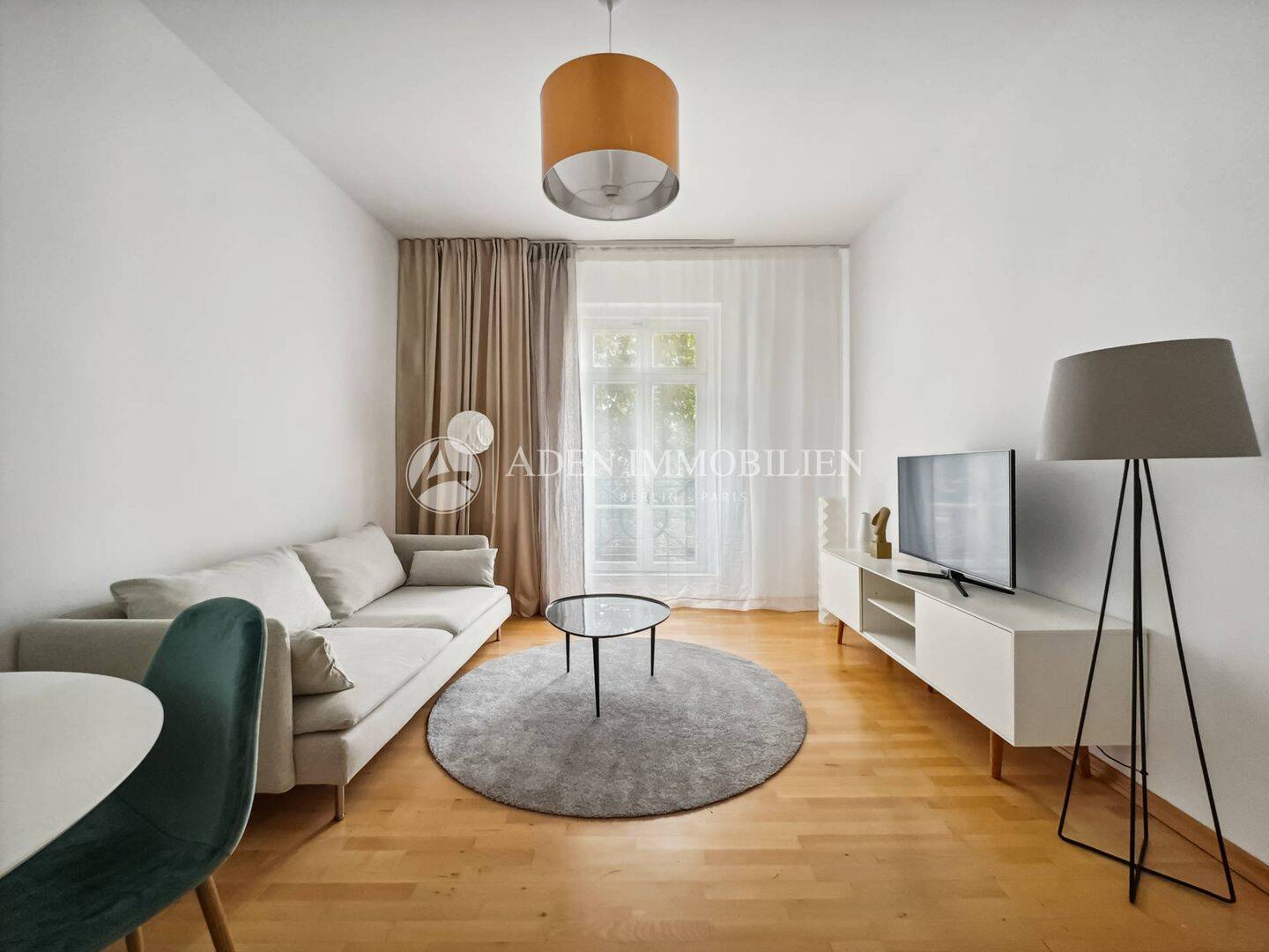 Modern möblierte 2-Zimmer-Wohnung am Strausberger Platz – 1.600 EUR All-inclusive, 10243 Berlin (Friedrichshain-Kreuzberg Friedrichshain)