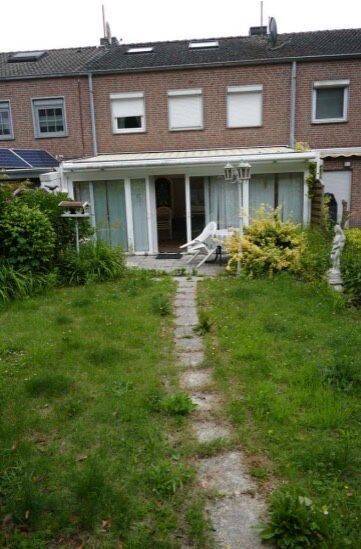 Reihenmittelhaus in Weckhoven – gepflegt, großzügig und mit viel Potenzial, 41466 Neuss