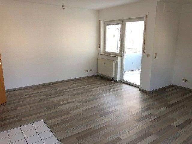 :::Helle Singlewohnung mit Balkon und TG-SP:::, 9126 Chemnitz (Altchemnitz Bernsdorf Gablenz Lutherviertel Sonnenberg)