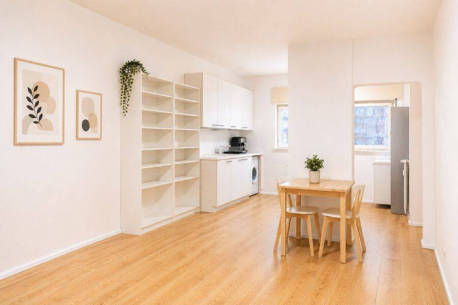 Provisionsfrei* Toplage Schöneberg: Attraktive 1-Zimmer-Wohnung mit Einbauküche & Keller, 10783 Berlin (Tempelhof-Schöneberg Schöneberg)