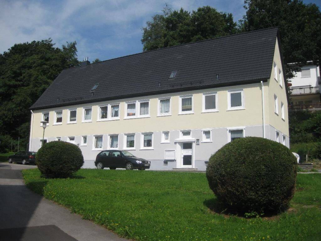 ZWEI-ZIMMER-WOHNUNG IN DER RATHMECKE, 58513 Lüdenscheid