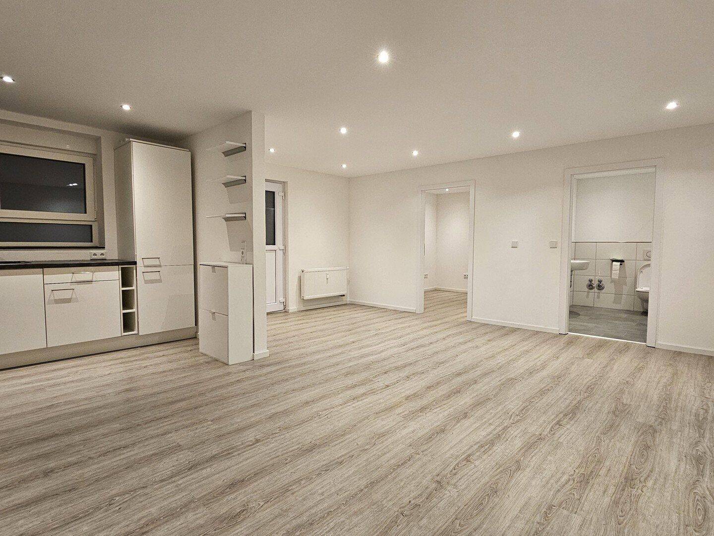 Moderne 4-Zi.-Wohnung mit Küche u. Garage in TBB, 97941 Tauberbischofsheim