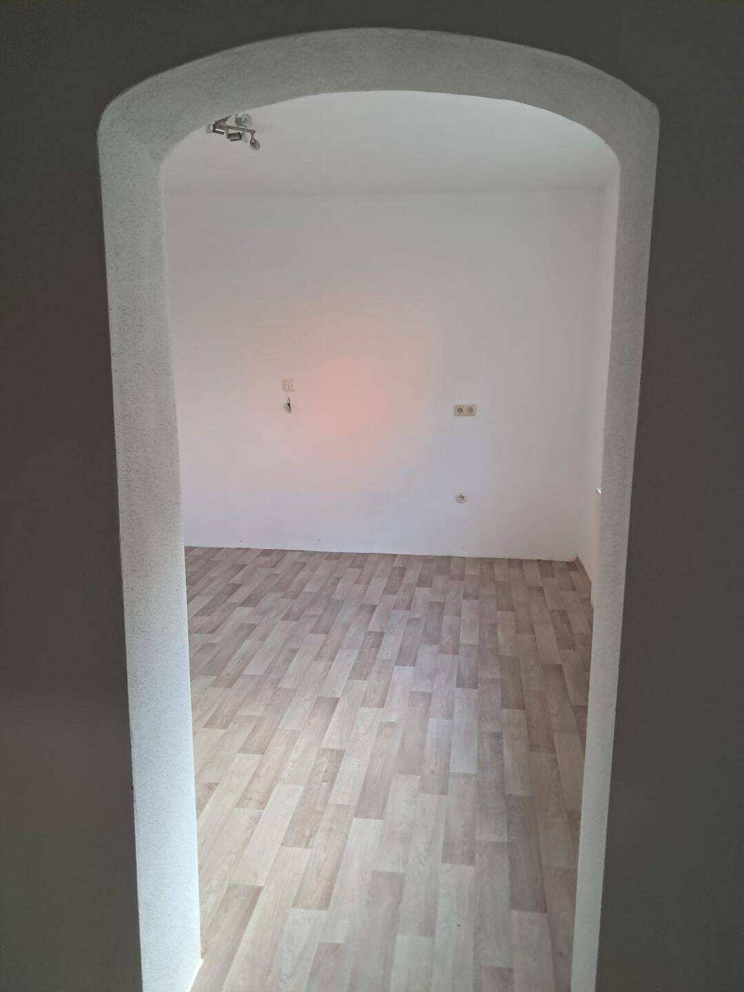 Große 2-Zimmer Wohnung EG, 93349 Mindelstetten
