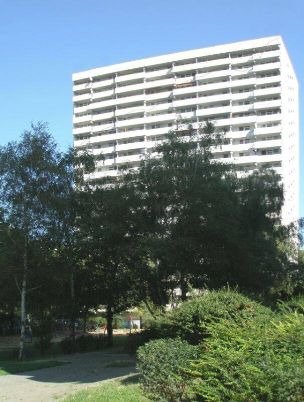 Modernisierte 3-Zimmer-Wohnung mit Balkon zu vermieten!, 60433 Frankfurt am Main (Bonames Dornbusch Eschersheim Frankfurter Berg Preungesheim)