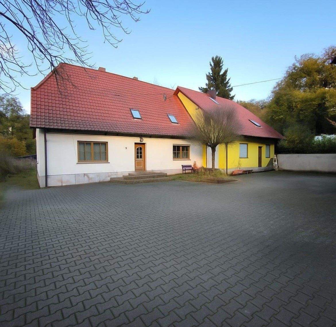 Preisreduzierung  269.900.00 Euro – 2 Einfamilienhäuser in Theinheim, 96181 Rauhenebrach