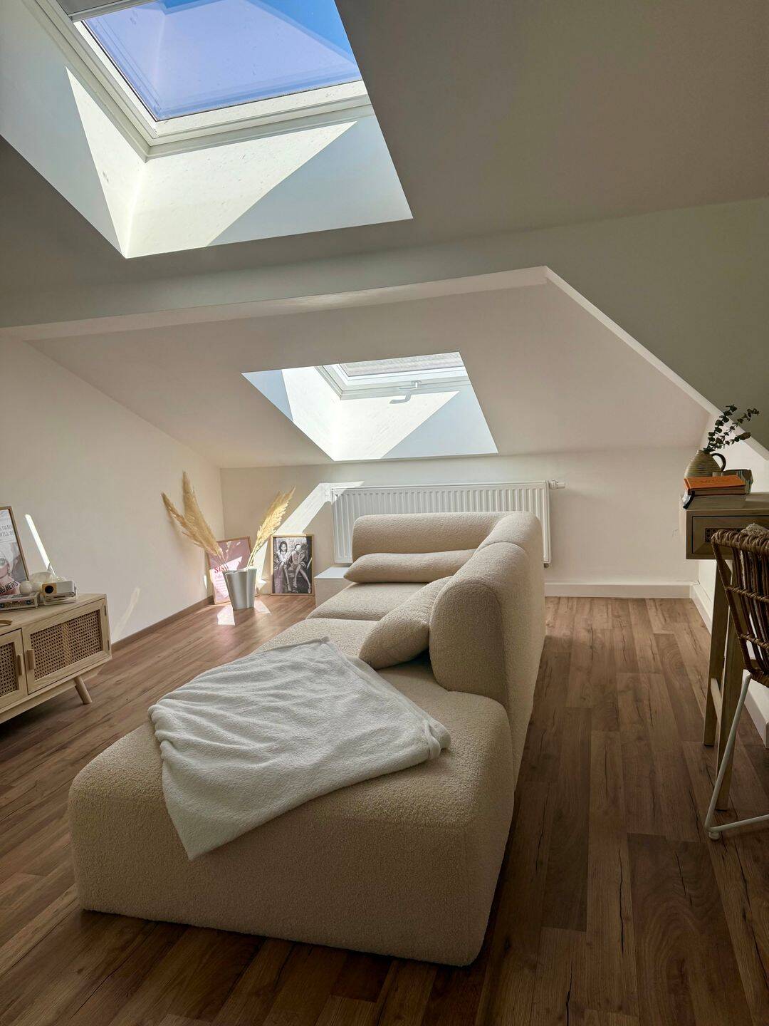 Wunderschöne DG-Wohnung in Koblenz-Mitte, 56068 Koblenz (Altstadt Mitte Rauental Stolzenfels Süd)