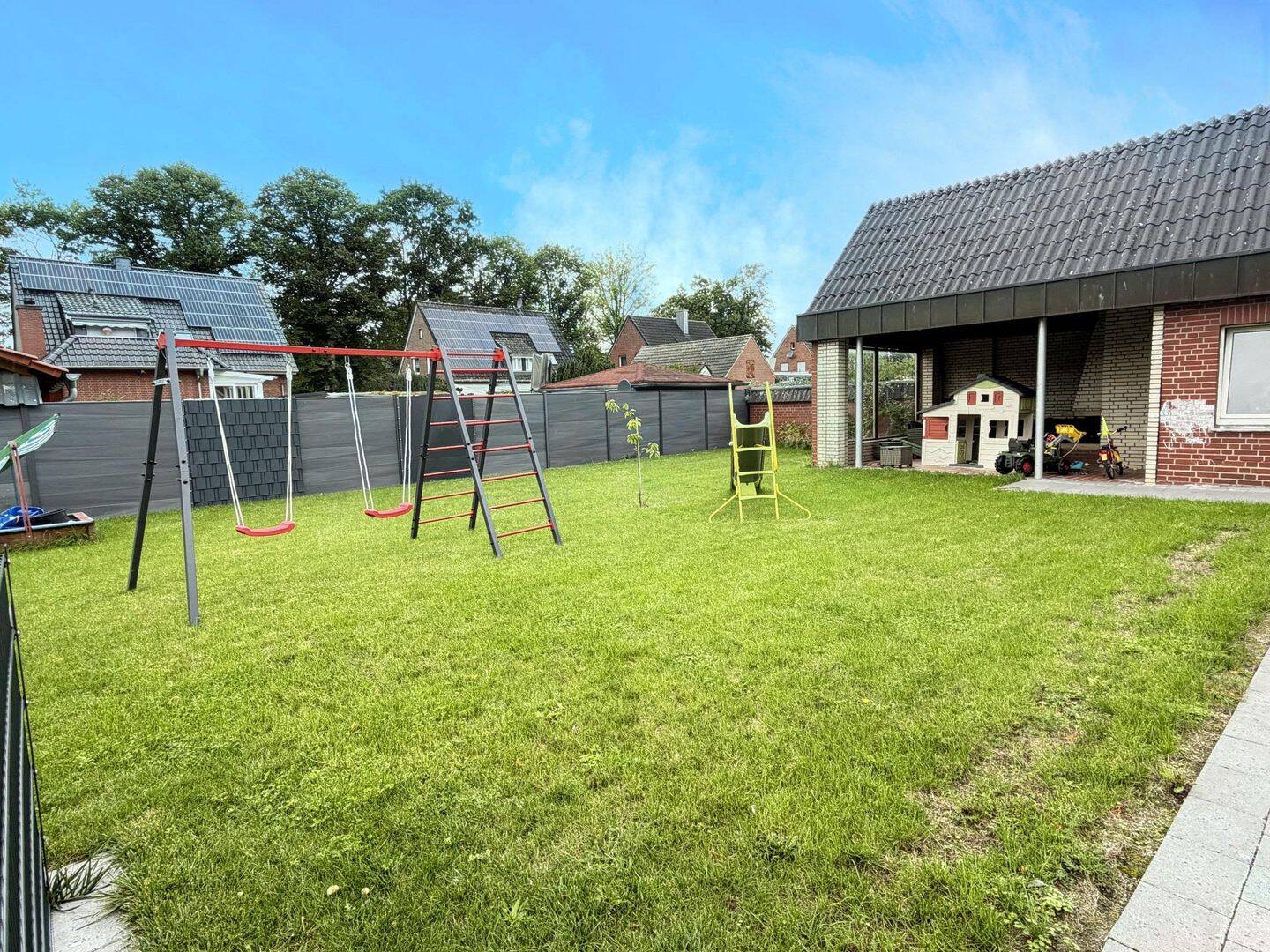 Attraktive 3-Zim.-OG-Whg. mit Gartenteil in Ottmarsbocholt!, 48308 Senden