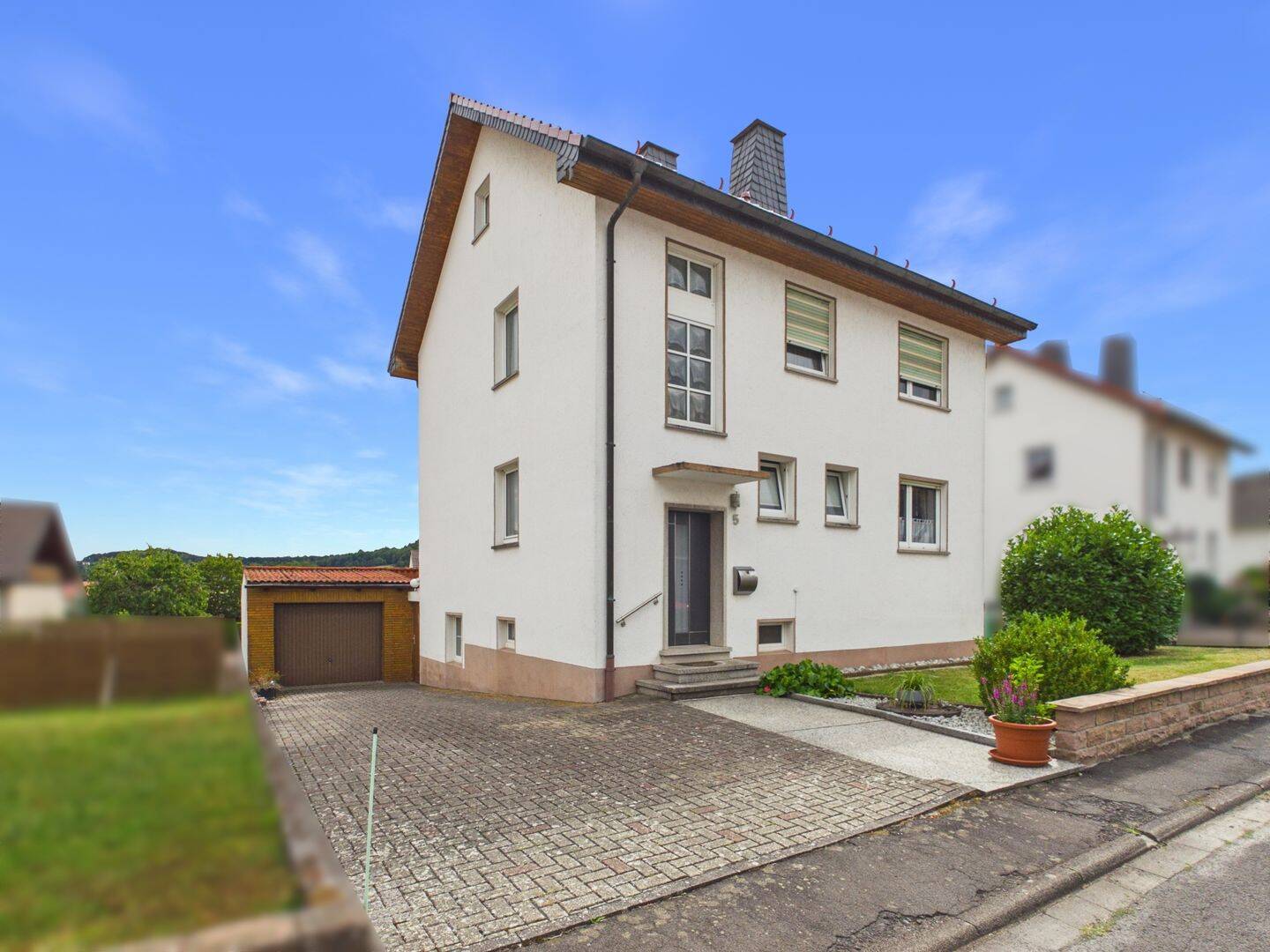 Gepflegtes Wohnhaus mit Garten für eine Familie oder zwei Generationen in ruhiger Lage!, 36284 Hohenroda